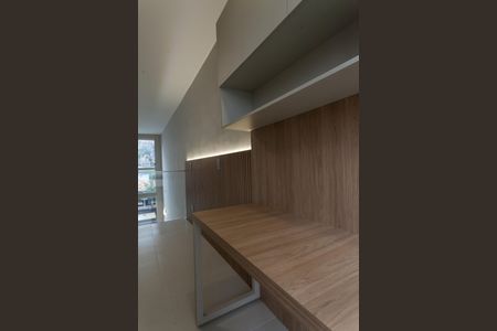 Escritório de apartamento para alugar com 1 quarto, 60m² em Carmo, Belo Horizonte