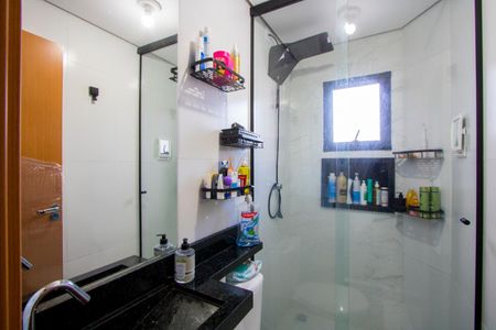 Apartamento à venda com 90m², 2 quartos e 3 vagasBanheiro