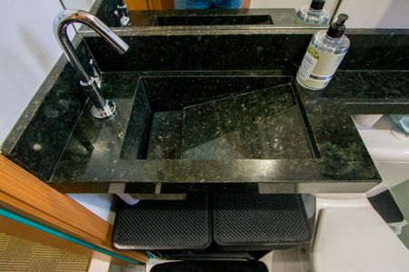 Apartamento à venda com 90m², 2 quartos e 3 vagasBanheiro