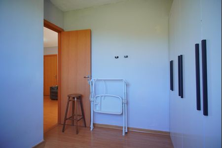 Quarto 2 de apartamento para alugar com 2 quartos, 45m² em Morro Santana, Porto Alegre