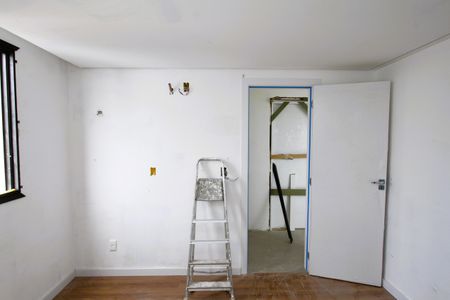 Quarto 1 de apartamento à venda com 2 quartos, 128m² em Barroca, Belo Horizonte