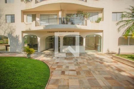 Apartamento à venda com 207m², 4 quartos e 4 vagasFachada