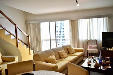 Apartamento à venda com 207m², 4 quartos e 4 vagasSala