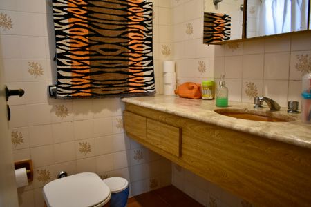 Apartamento à venda com 207m², 4 quartos e 4 vagasBanheiro