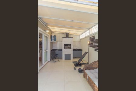 Casa de condomínio à venda com 160m², 3 quartos e 2 vagas Casa de condomínio à venda com 160m², 3 quartos e 2 vagasÁrea Gourmet