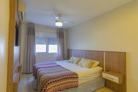 Casa de condomínio à venda com 160m², 3 quartos e 2 vagas Casa de condomínio à venda com 160m², 3 quartos e 2 vagasSuíte