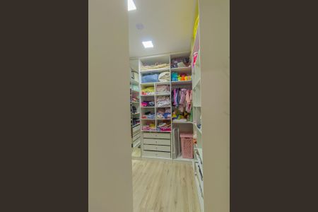 Casa de condomínio à venda com 160m², 3 quartos e 2 vagas Casa de condomínio à venda com 160m², 3 quartos e 2 vagasQuarto 1