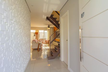 Casa de condomínio à venda com 160m², 3 quartos e 2 vagas Casa de condomínio à venda com 160m², 3 quartos e 2 vagasSala