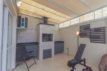 Casa de condomínio à venda com 160m², 3 quartos e 2 vagas Casa de condomínio à venda com 160m², 3 quartos e 2 vagasÁrea Gourmet