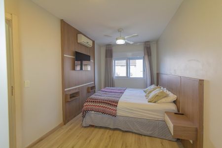 Casa de condomínio à venda com 160m², 3 quartos e 2 vagas Casa de condomínio à venda com 160m², 3 quartos e 2 vagasSuíte