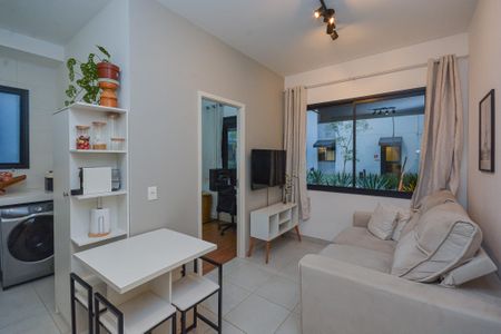 Sala de apartamento à venda com 2 quartos, 37m² em Jurubatuba, São Paulo