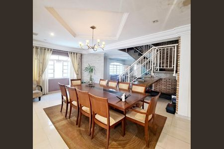 Sala de casa à venda com 4 quartos, 470m² em Bela Vista, Osasco