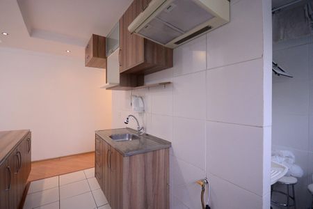 Apartamento à venda com 49m², 2 quartos e 1 vaga Apartamento à venda com 49m², 2 quartos e 1 vagaCozinha/Área de Serviço