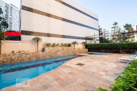Apartamento à venda com 49m², 2 quartos e 1 vaga Apartamento à venda com 49m², 2 quartos e 1 vagaÁrea comum - Piscina