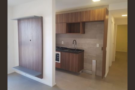 Sala de apartamento para alugar com 2 quartos, 47m² em Parque São Lourenço, São Paulo