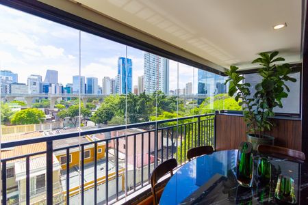 Varanda de apartamento para alugar com 1 quarto, 64m² em Vila Cordeiro, São Paulo