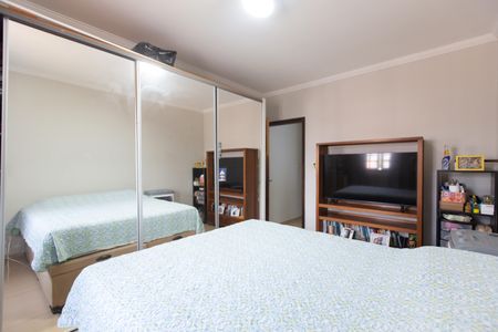 Casa à venda com 100m², 2 quartos e 2 vagasQuarto 1 