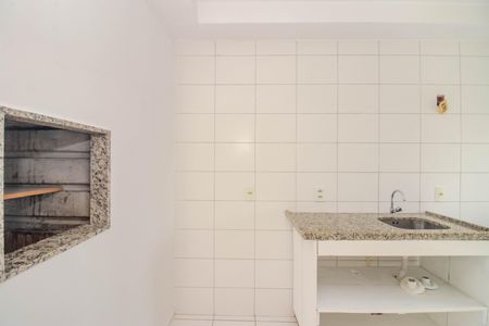 Apartamento para alugar com 67m², 2 quartos e 1 vaga Apartamento para alugar com 67m², 2 quartos e 1 vagaCozinha e Área de Serviço