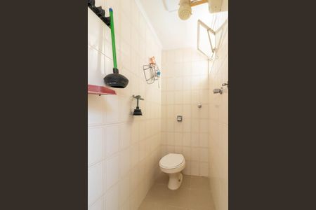 Apartamento para alugar com 128m², 3 quartos e 2 vagas Apartamento para alugar com 128m², 3 quartos e 2 vagasBanheiro de serviço