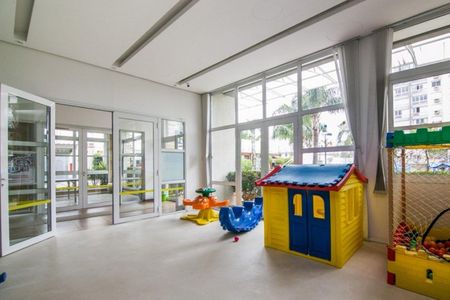 Apartamento para alugar com 65m², 2 quartos e 1 vaga Apartamento para alugar com 65m², 2 quartos e 1 vagaÁrea Comum - Playground