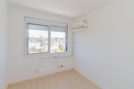 Quarto 2 de apartamento para alugar com 2 quartos, 65m² em Jardim Botânico, Porto Alegre