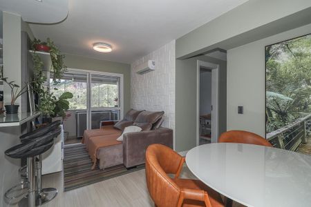 Sala de apartamento para alugar com 2 quartos, 70m² em Jardim Carvalho, Porto Alegre