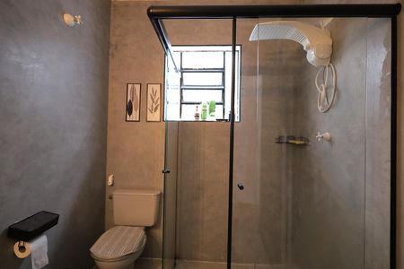 Casa à venda com 159m², 3 quartos e 2 vagasBanheiro