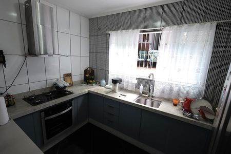 Casa à venda com 159m², 3 quartos e 2 vagasCozinha