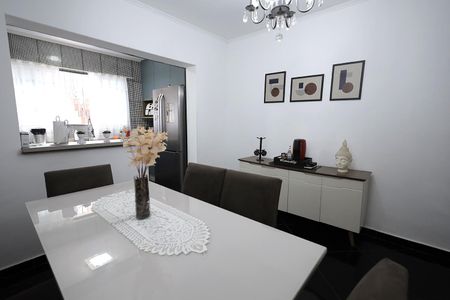 Casa à venda com 159m², 3 quartos e 2 vagasCopa