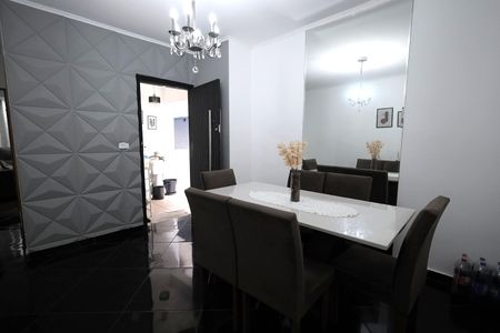 Casa à venda com 159m², 3 quartos e 2 vagasCopa