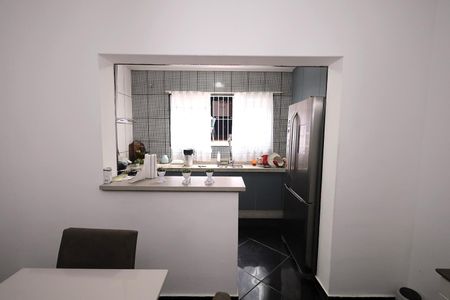 Casa à venda com 159m², 3 quartos e 2 vagasCozinha