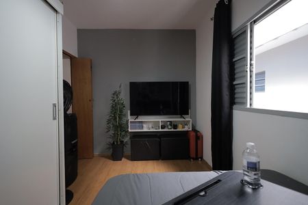 Casa à venda com 159m², 3 quartos e 2 vagasQuarto 2