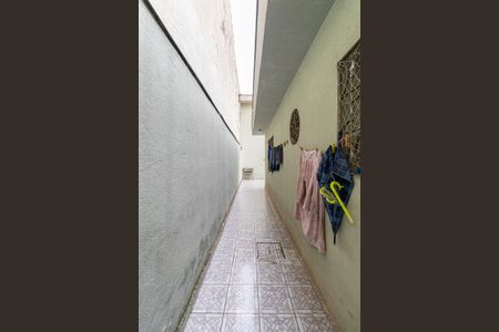 Casa à venda com 233m², 3 quartos e 4 vagasCorredor