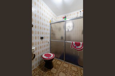 Casa à venda com 233m², 3 quartos e 4 vagasBanheiro da Suíte