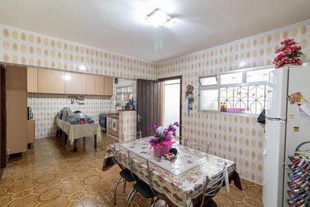 Casa à venda com 233m², 3 quartos e 4 vagasCozinha