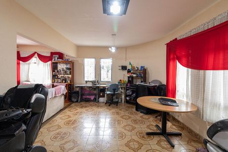 Sala de casa à venda com 3 quartos, 233m² em Cidade Patriarca, São Paulo