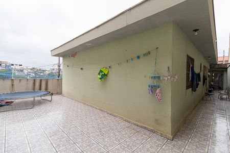 Casa à venda com 233m², 3 quartos e 4 vagasVaranda