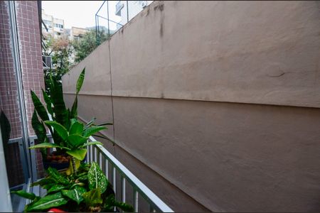 Sala de apartamento para alugar com 2 quartos, 75m² em Tijuca, Rio de Janeiro