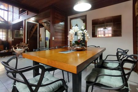 Sala de casa de condomínio à venda com 3 quartos, 154m² em Taquara, Rio de Janeiro