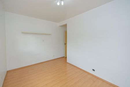 Casa à venda com 202m², 3 quartos e 6 vagasQuarto 2