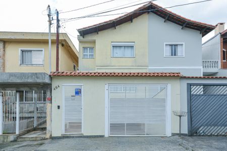 Casa à venda com 202m², 3 quartos e 6 vagasFachada