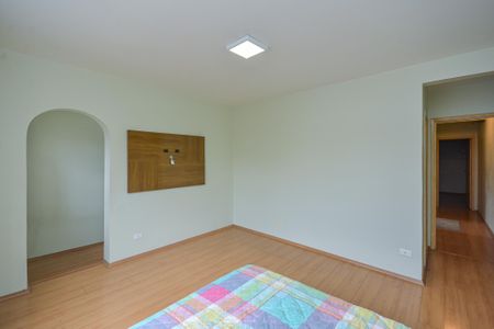 Suite de casa para alugar com 3 quartos, 202m² em Campo Grande, São Paulo