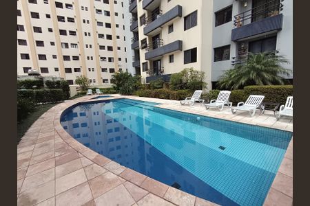 Apartamento à venda com 40m², 1 quarto e 1 vagaÁrea comum - Piscina