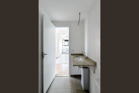 Apartamento à venda com 35m², 2 quartos e sem vaga Apartamento à venda com 35m², 2 quartos e sem vagaBanheiro