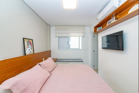 Apartamento à venda com 135m², 3 quartos e 2 vagasSuíte