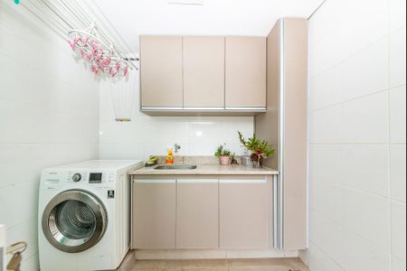 Apartamento à venda com 135m², 3 quartos e 2 vagasÁrea de Serviço