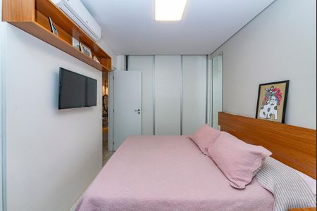 Apartamento à venda com 135m², 3 quartos e 2 vagasSuíte