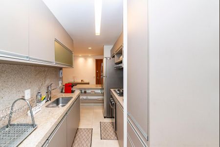 Apartamento à venda com 135m², 3 quartos e 2 vagasCozinha