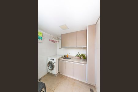 Apartamento à venda com 135m², 3 quartos e 2 vagasÁrea de Serviço