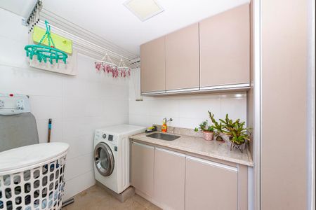 Apartamento à venda com 135m², 3 quartos e 2 vagasÁrea de Serviço